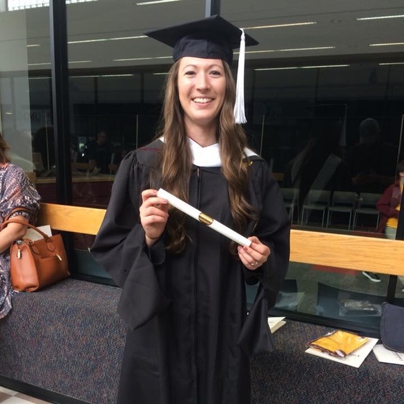 Meet Your Posher, Jessika! - Picture 2 of 3